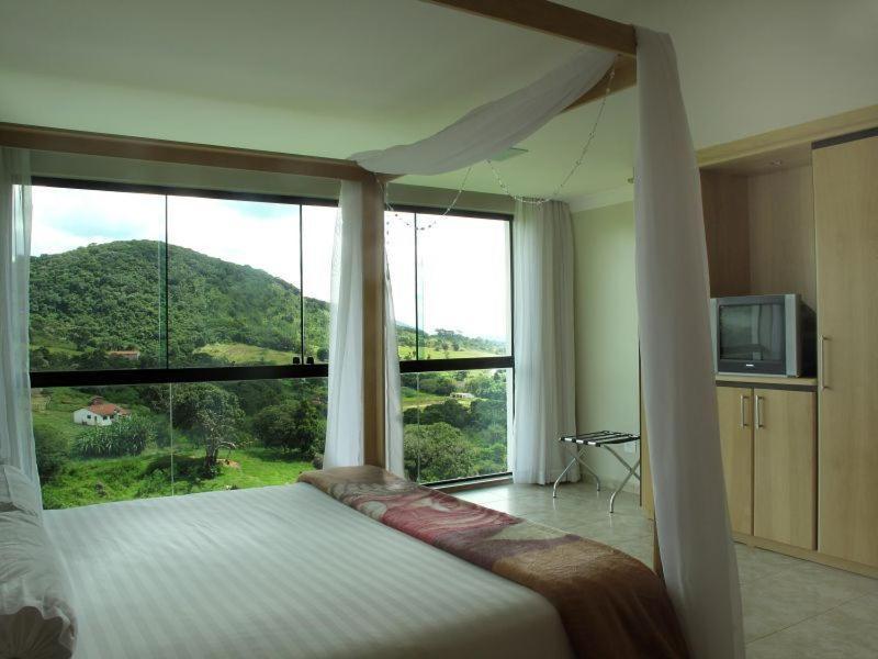 Resort Monte Das Oliveiras Joanópolis Esterno foto